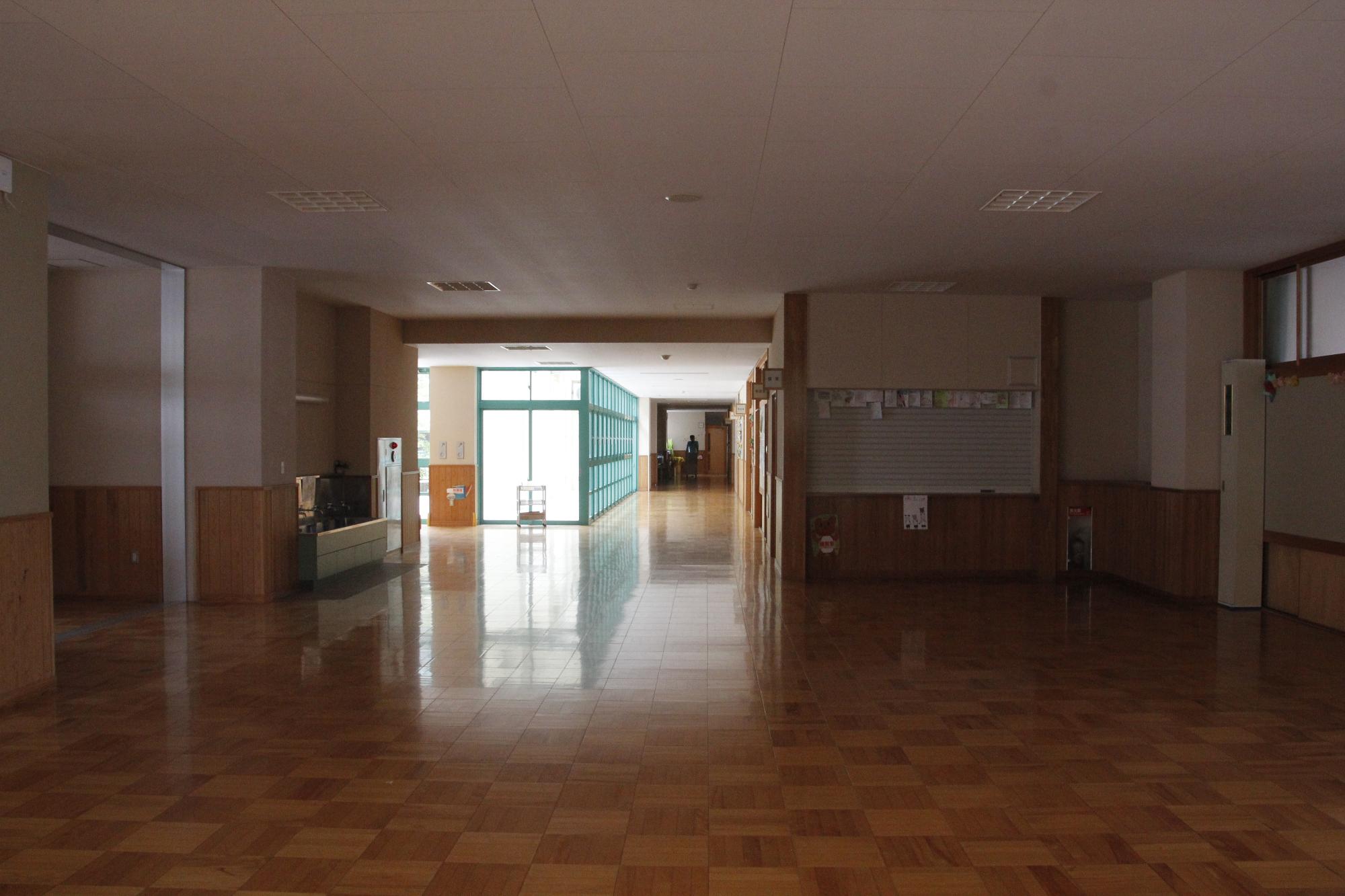 廊下2
