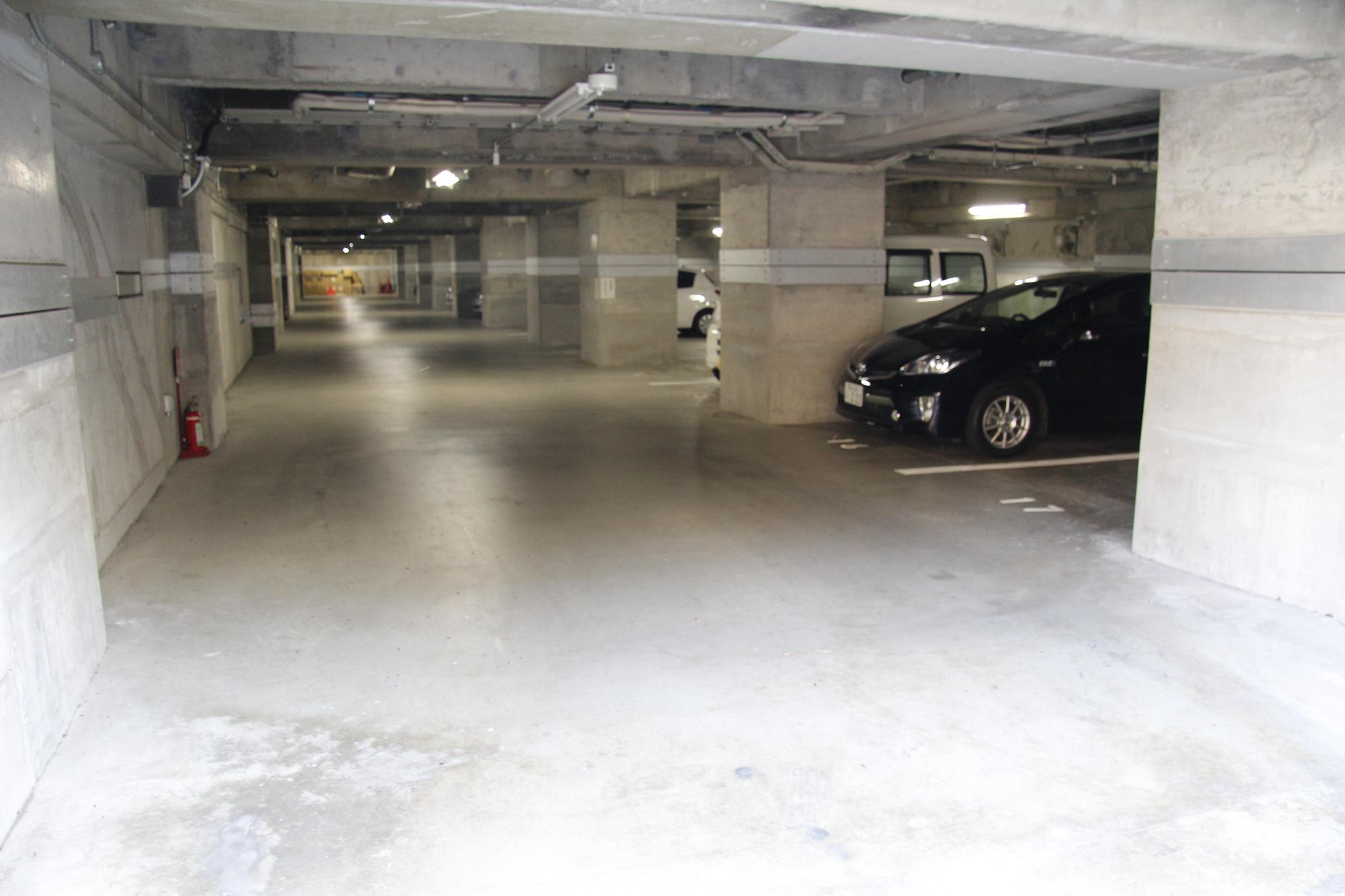 地下駐車場2