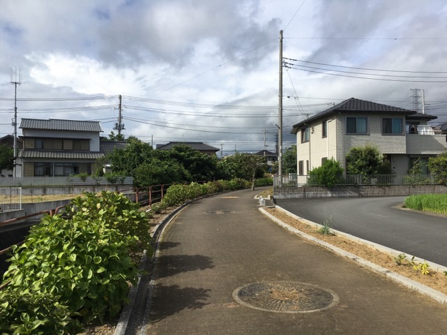 中川沿い遊歩道