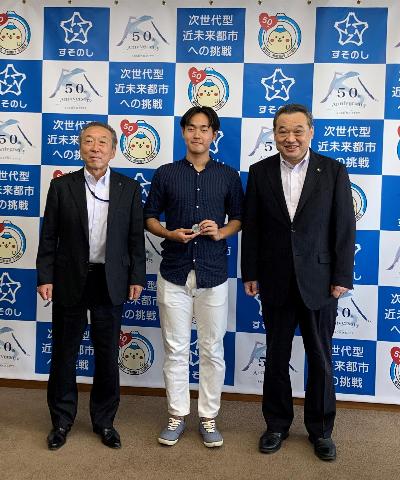 令和3年7月20日市長表敬訪問三枝選手