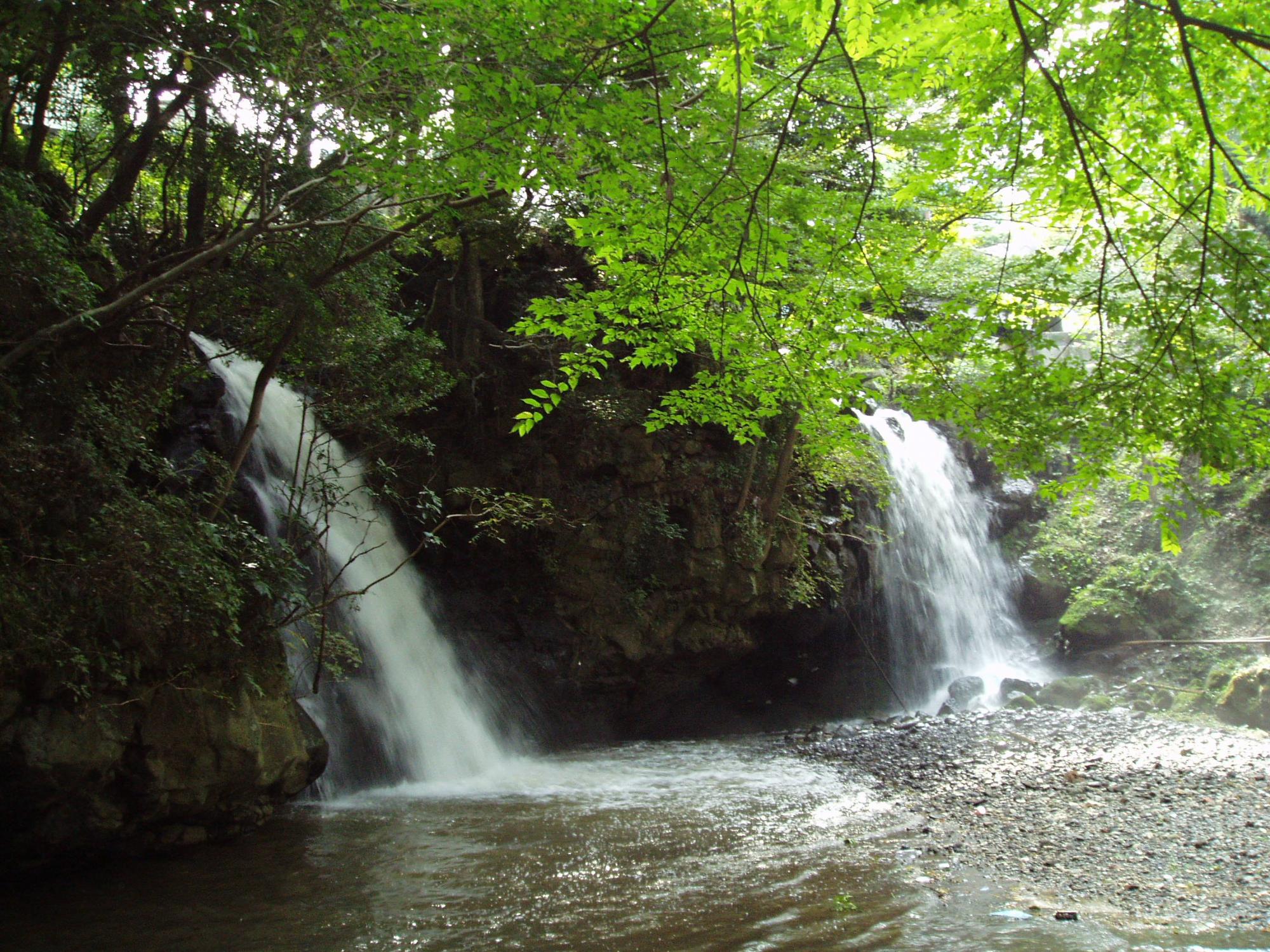 五竜の滝 雌滝（銚子・狭衣）