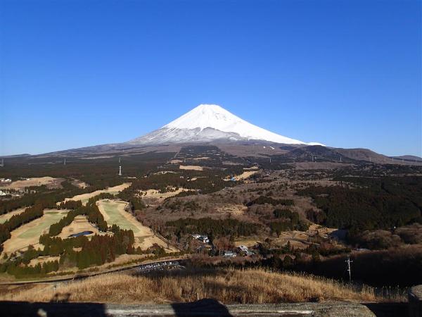 十里木展望台から見た富士山