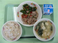 すそのポークを使った給食