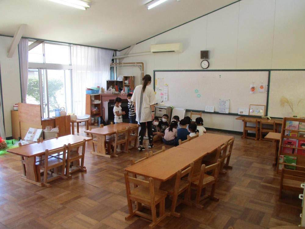 西幼稚園 教室（2）