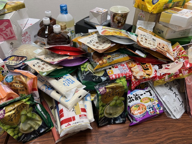 集めた食品1
