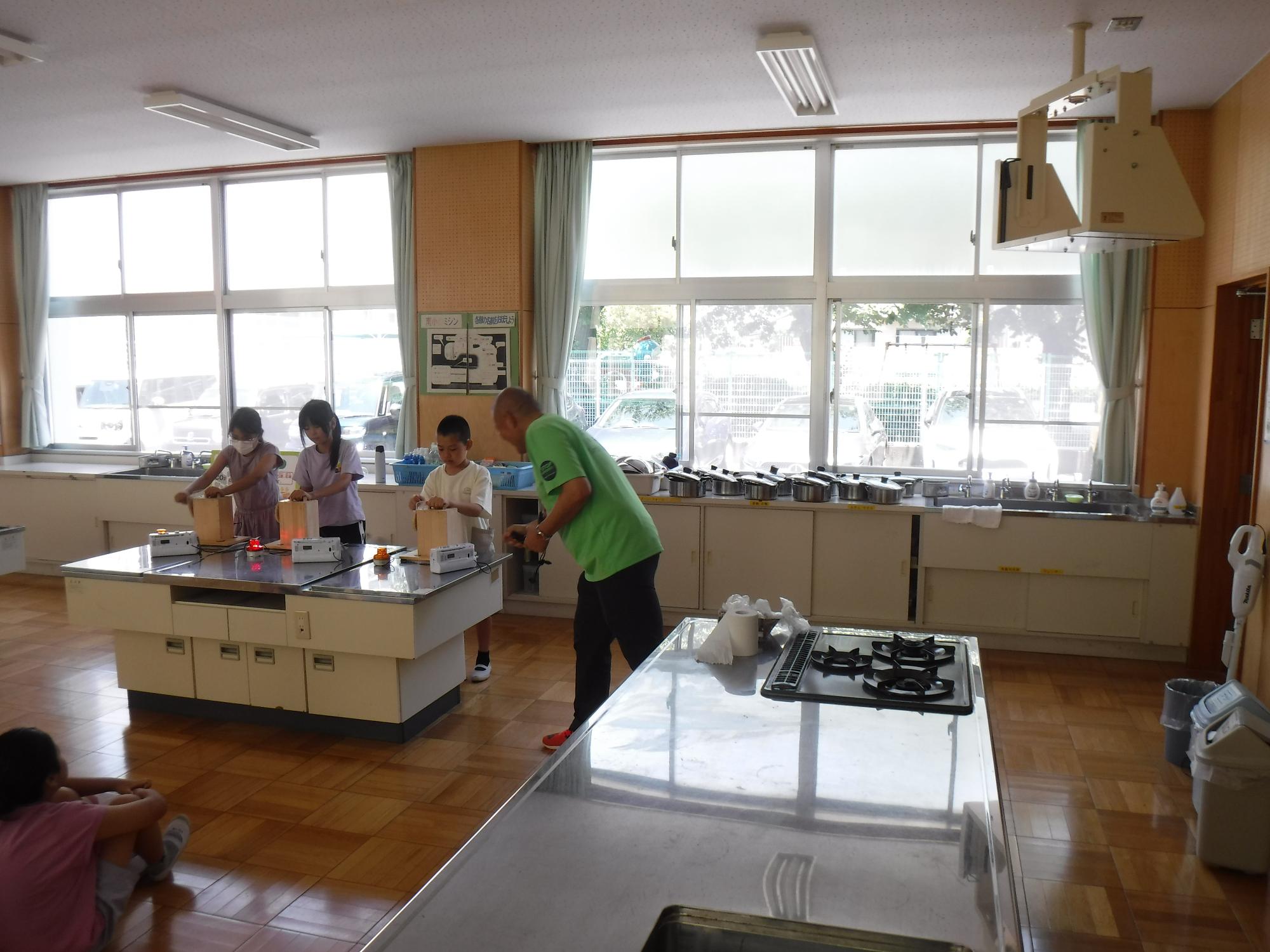 キッズ発電所（南小学校）
