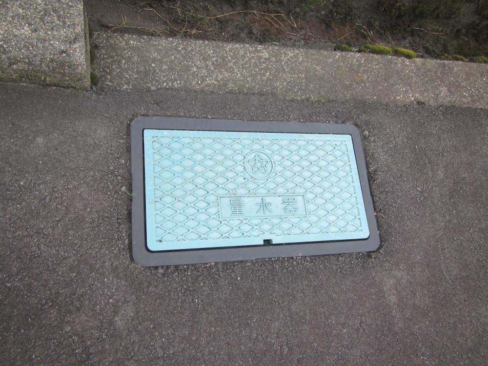 水道メーター器ボックス