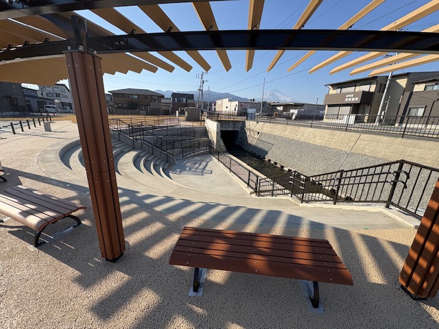 駅西公園02