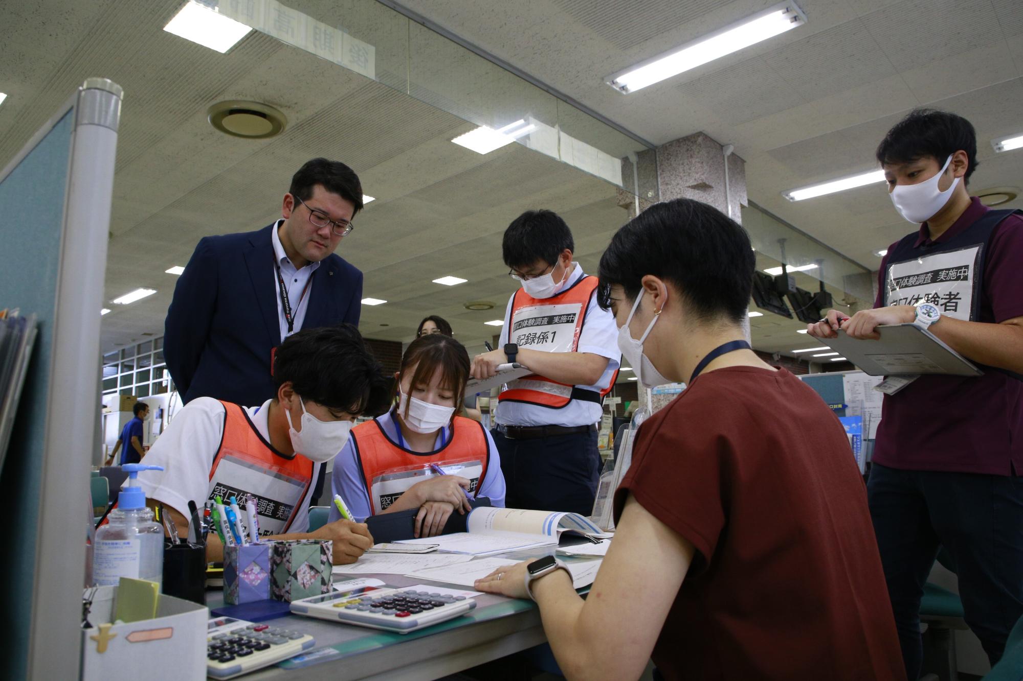 職員による窓口利用体験調査（令和5年9月5日））